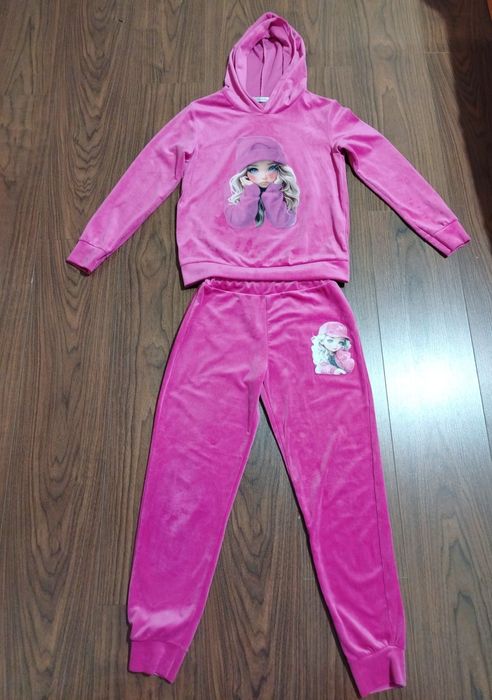 Trening fete catifea Zara model Nou