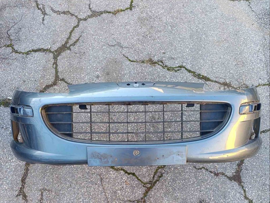 Предна броня за Peugeot 407 / Пежо 407