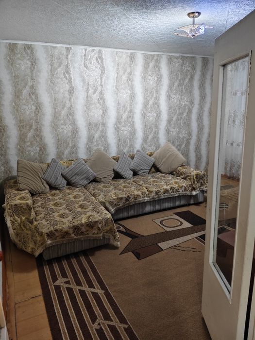 Продам квартиру 2-комнатную
