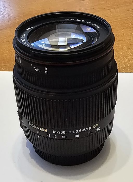 Продам объектив 18-200 на Sony