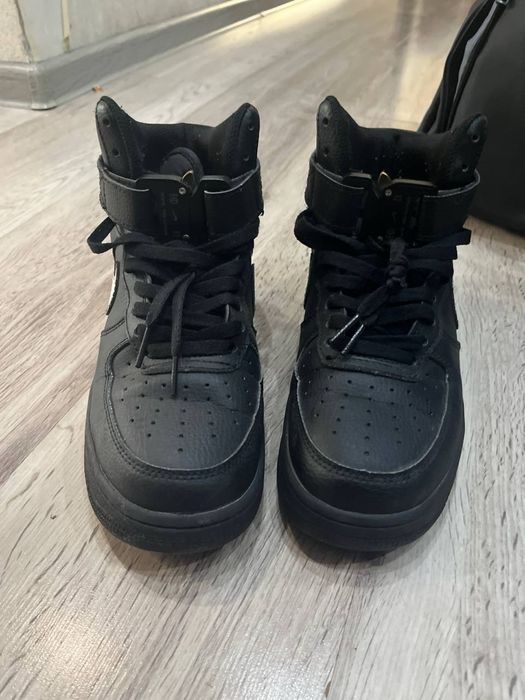 Продам NIKE ALYX1017