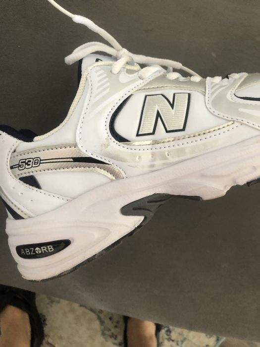 Продам кроссовки