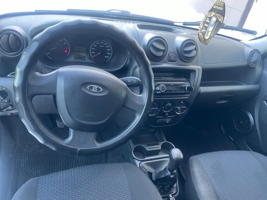 Продам ладу гранду 2014 года