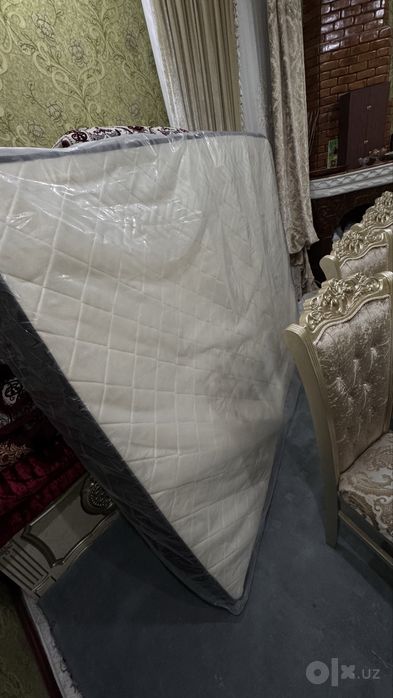 matras b/u yaxshi holatda