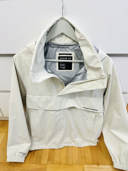 Vând hanorac damă Under Armour Cloudstrike XS