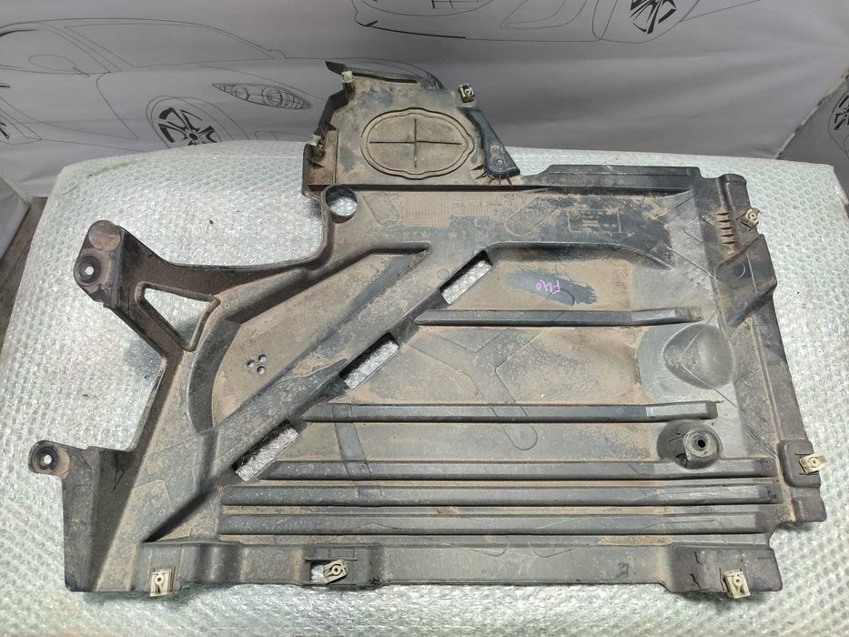 Scut Protectie Sasiu Sub Podea Stanga BMW Seria 1 (F40) 2019–2024 / Cod OEM 71757436655 51757436655 (4C2)