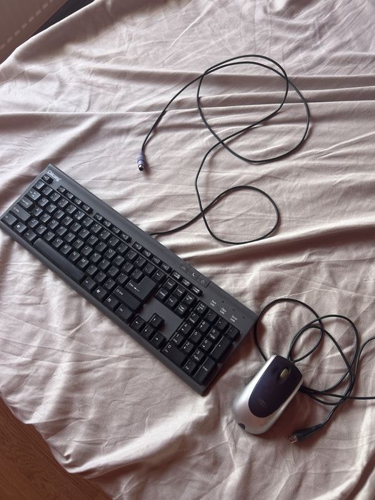 Set tastatura si mouse