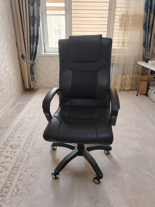 Кресло сатылады.