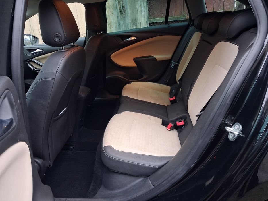 Opel Astra k Sport Tourer  1.6 cdti  - 2018