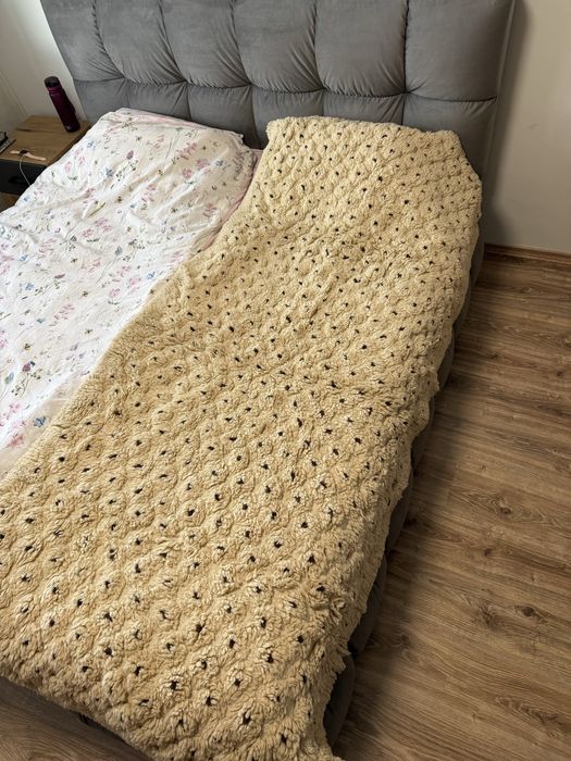 Ръчно тъкан китеник, 100% вълна