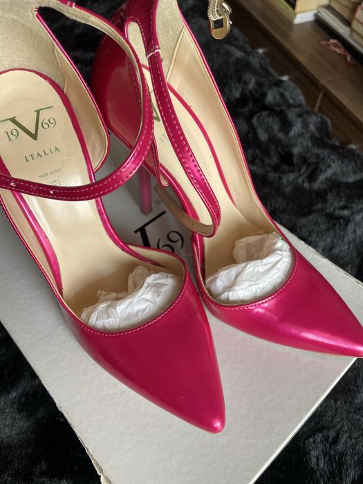 Дамско палто Avin