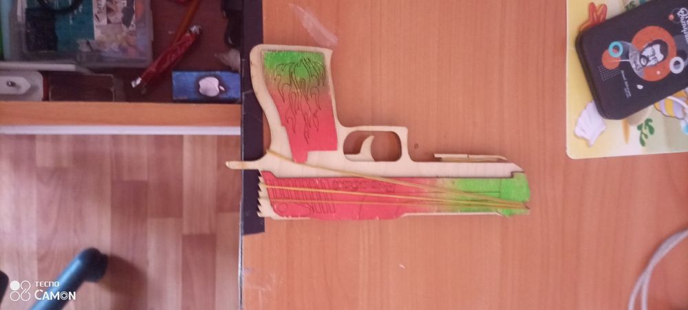 Продам игрушка писталеть