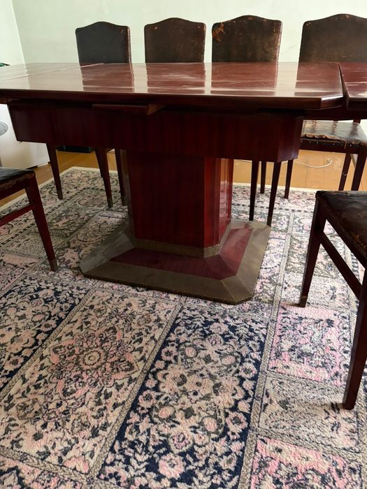 Mobilier  sufragerie cires