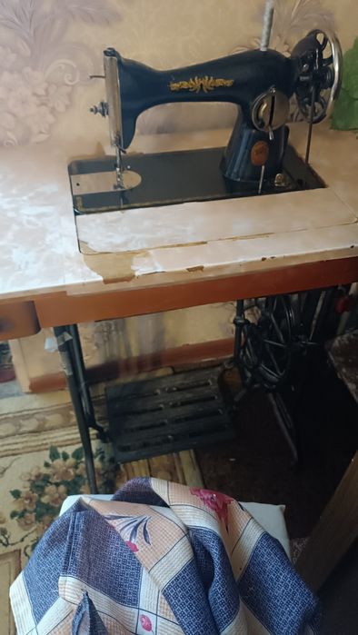 Швейная машинка.