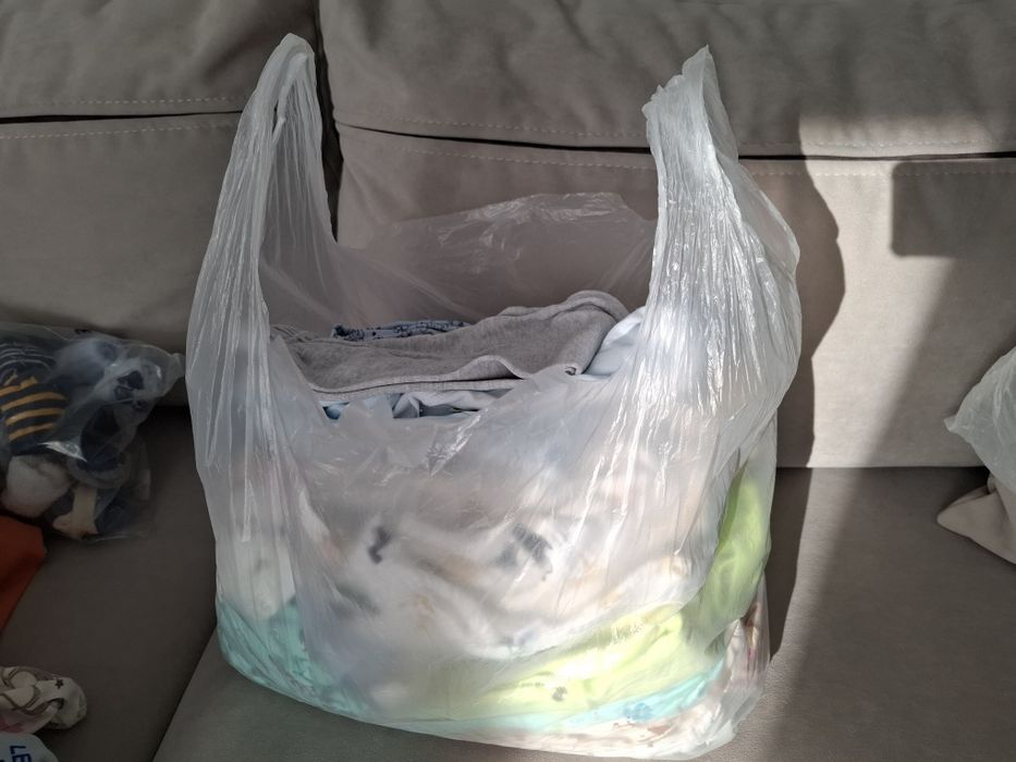 Продам Детские вещи