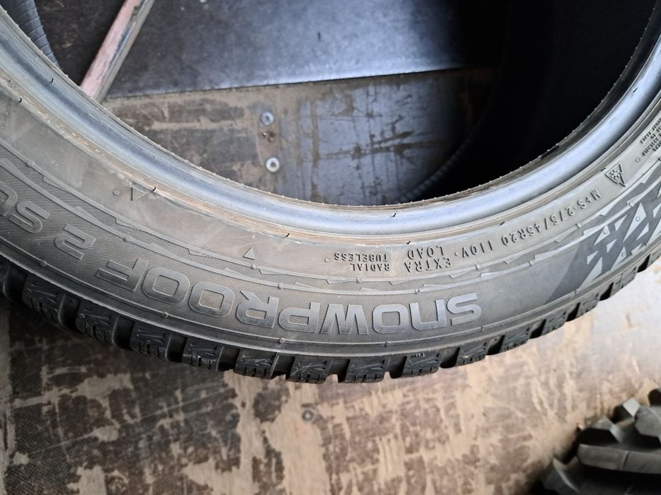 O anvelopa 275/45 R20 Nokian profil 90%(2023)