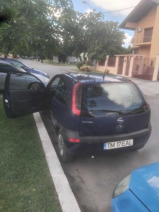 OPEL CORSA 1000 cm 2002