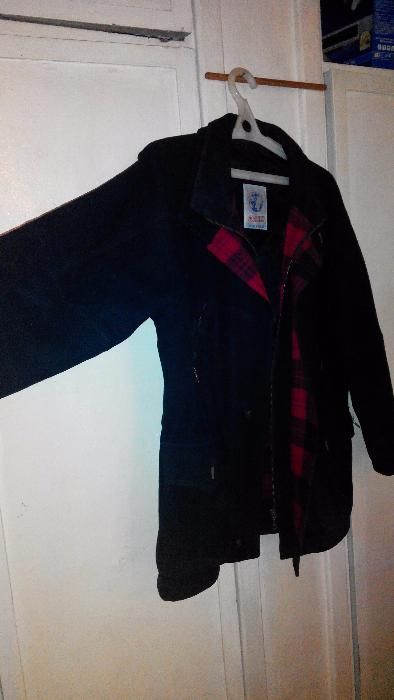 Продам куртку мужскую
