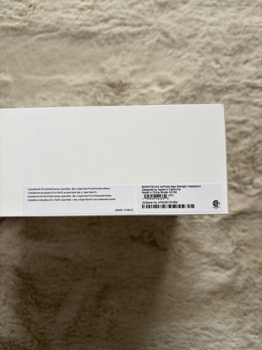 Apple Airpods Max Starlight NOI, sigilate (USB-C)