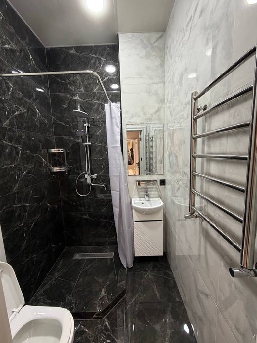 Сдаётся на аренду своя квартира.