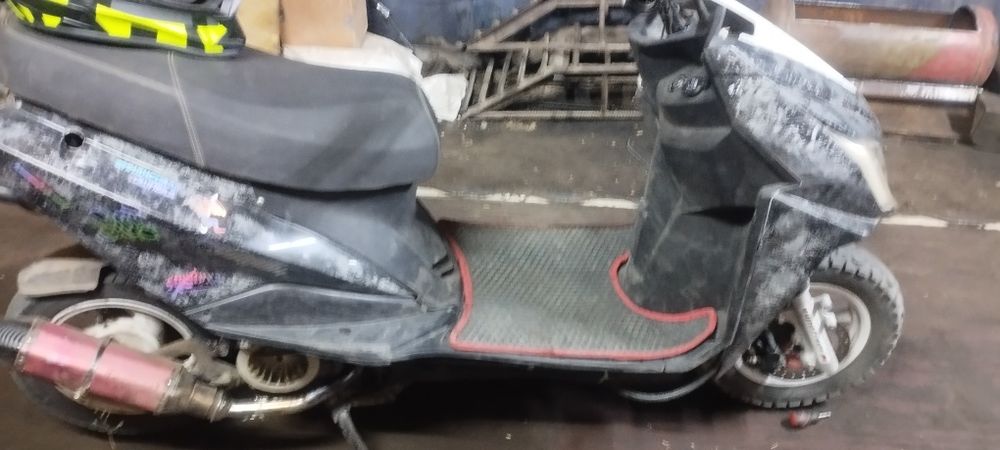 Продам скутор срочно нужны деньги