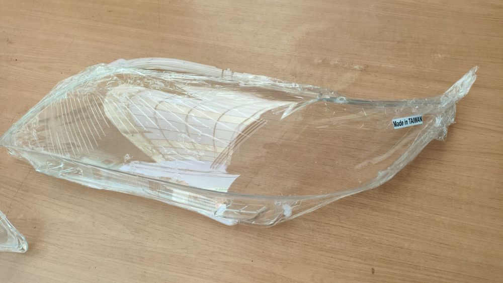 Камри 40 стекло фара