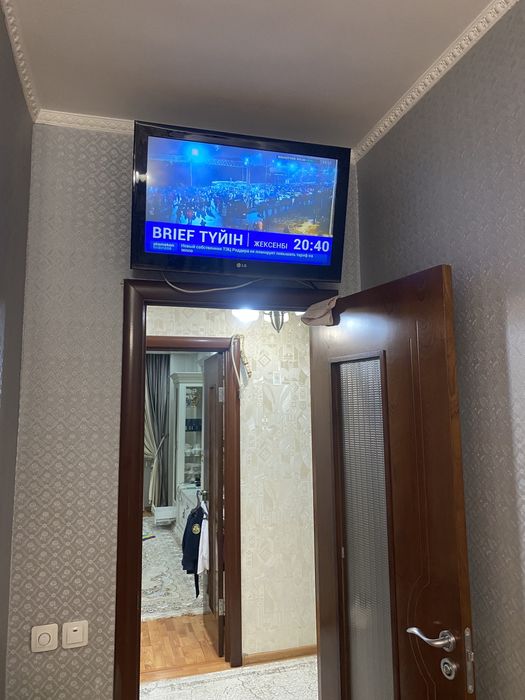 Телевизор LG и Soni