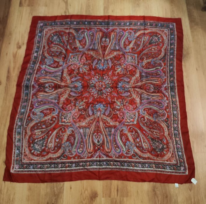 Eșarfă din mătase