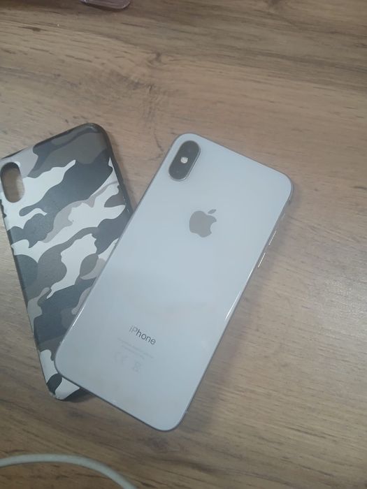 Айфон 10 спочно продам