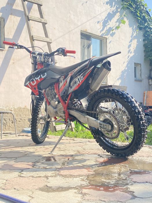 Продам мотоцикл Toyo 250cc