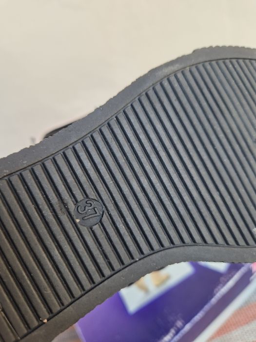 Обувь женская б/у