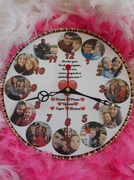 Часовници с колаж на ваши стимки и надпис по желание