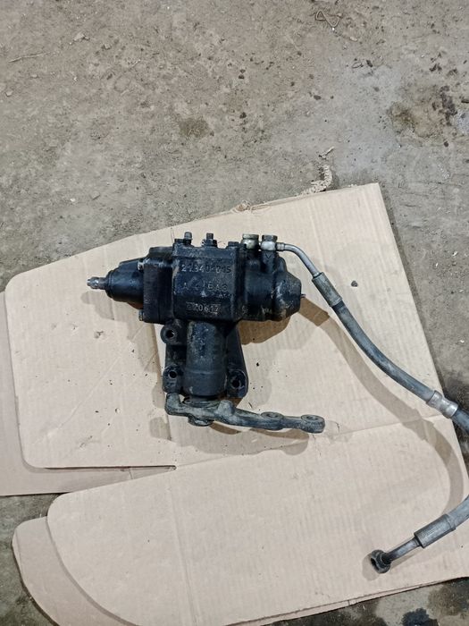 Продам рулевой редуктор с ГУР