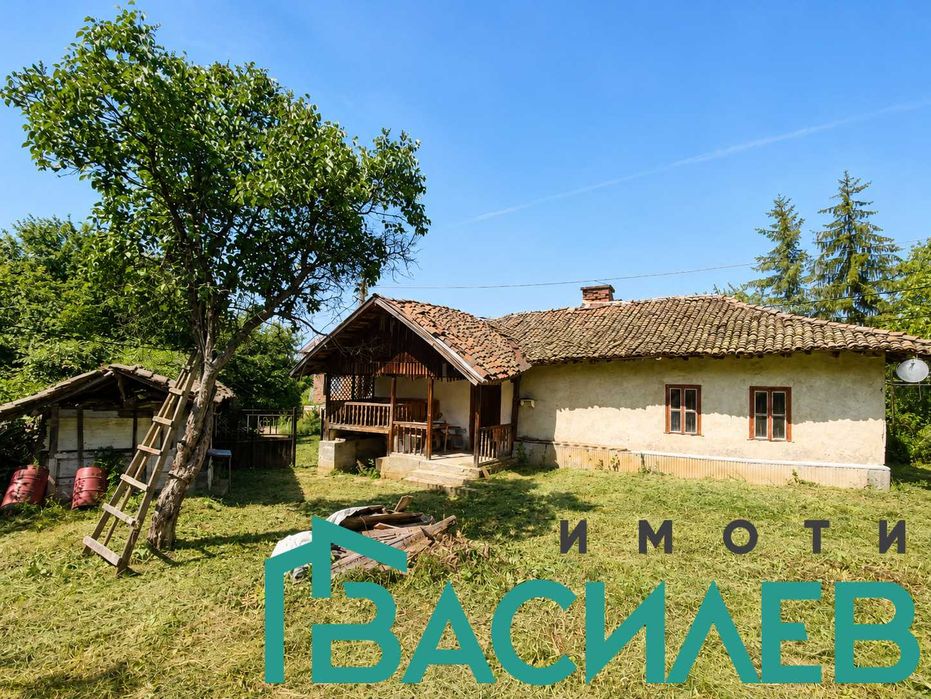 Продава КЪЩА област Перник, с. Горна Диканя