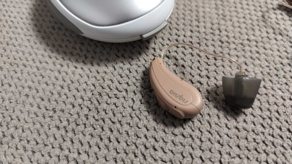 Set Aparate auditive Siemens Signia Cellion Primax cu Charger