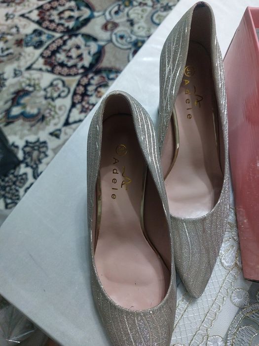 Вечерный туфли..