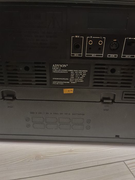 Radiocasetofon GENF2 de colecție