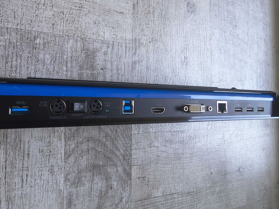 Docking station universal USB 3.0 HDMI DVI. Model Targus ACP71EUZ