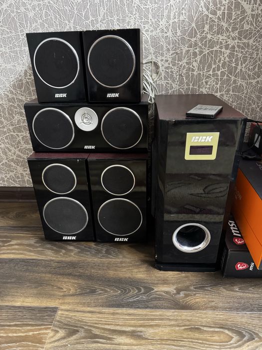 Продам сабвуфер 5.1