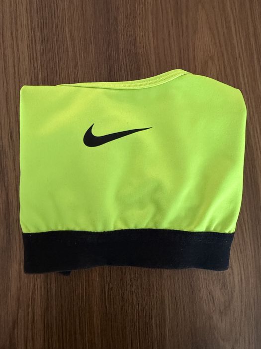Спортно бюстие Nike