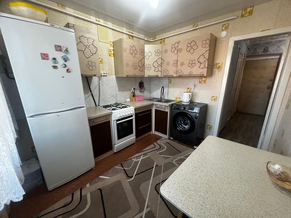 Продам 1 комн КВ в районе Бензостроя