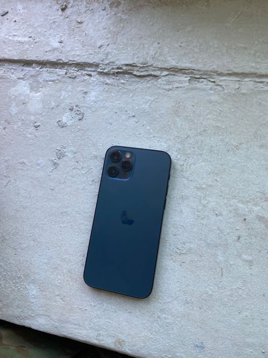 iphone 12 pro продам