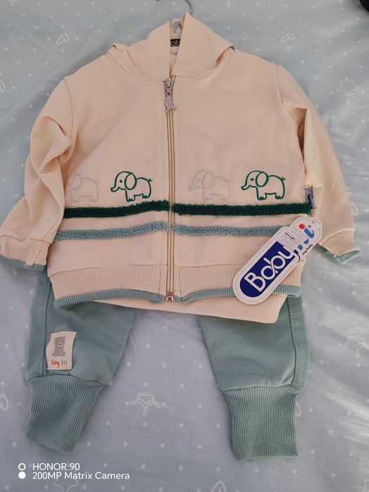 Нови бебешки дрехи с етикет