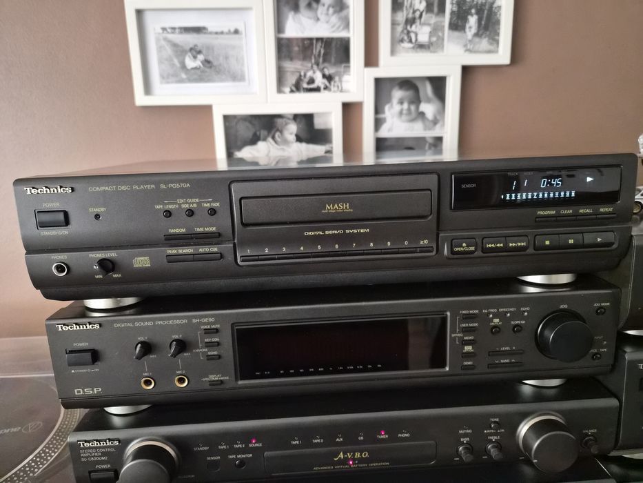CD Player Technics SL-PG570A