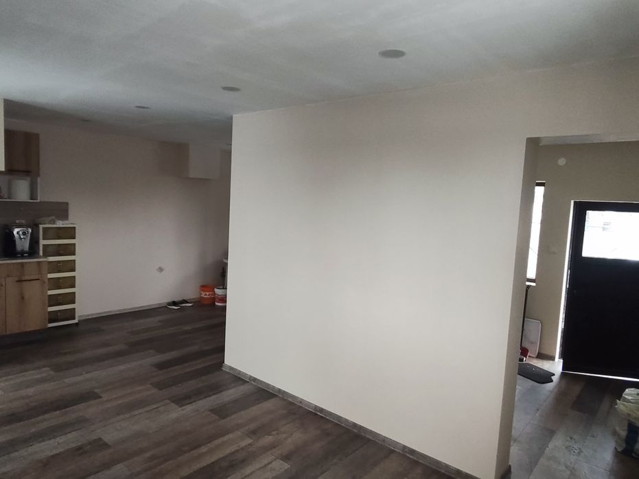 Самостоятелно помещение под наем