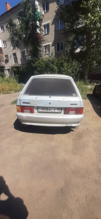 Автомобиль ваз 2114