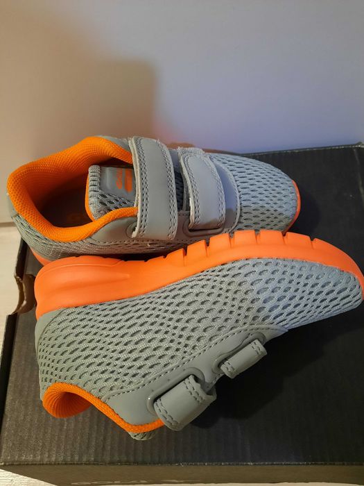 Детски спортни обувки Gola, 24 номер