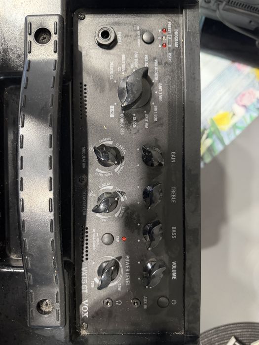 Усилвател за електрическа китара VOX VX-15 GT