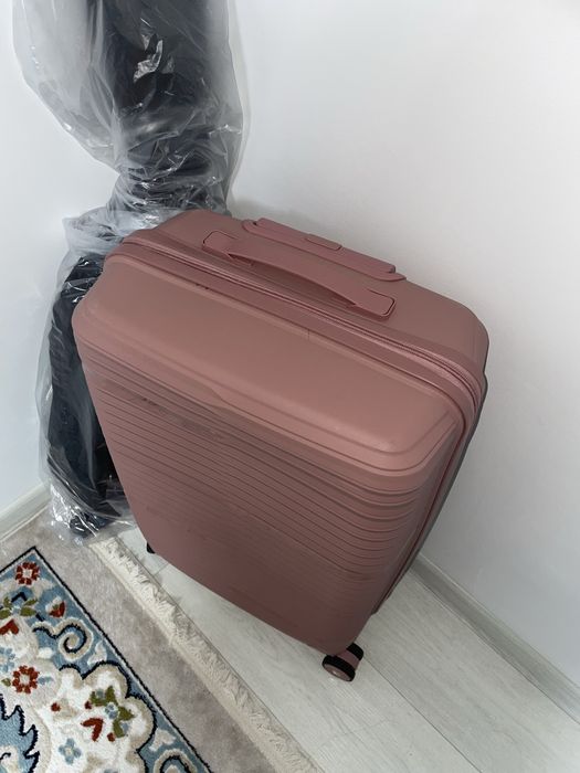 Чемодан как новый!