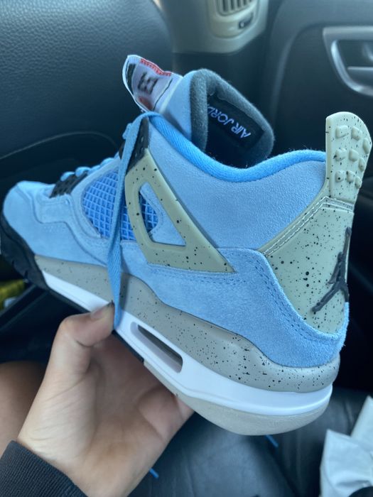 Jordan 4 university blue